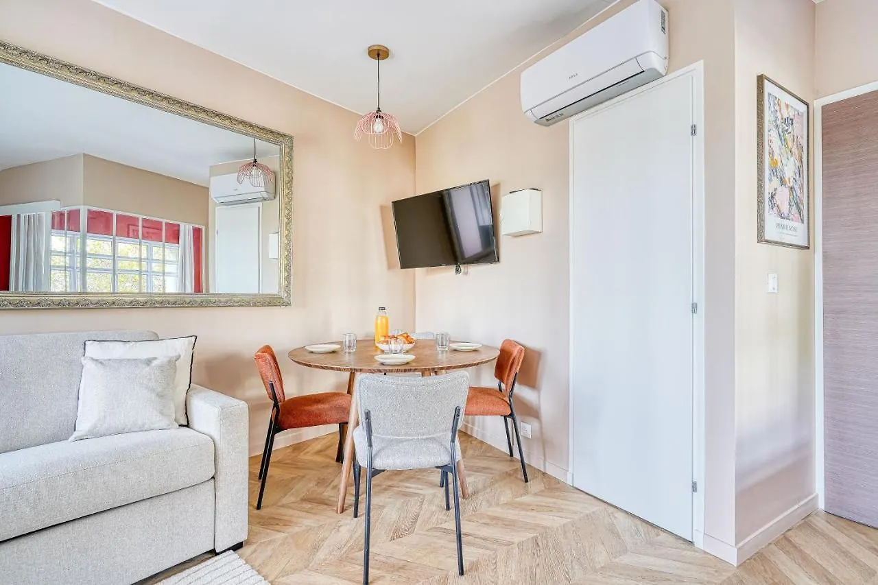Appartement Proche Parc Monceau / Pereire Paris